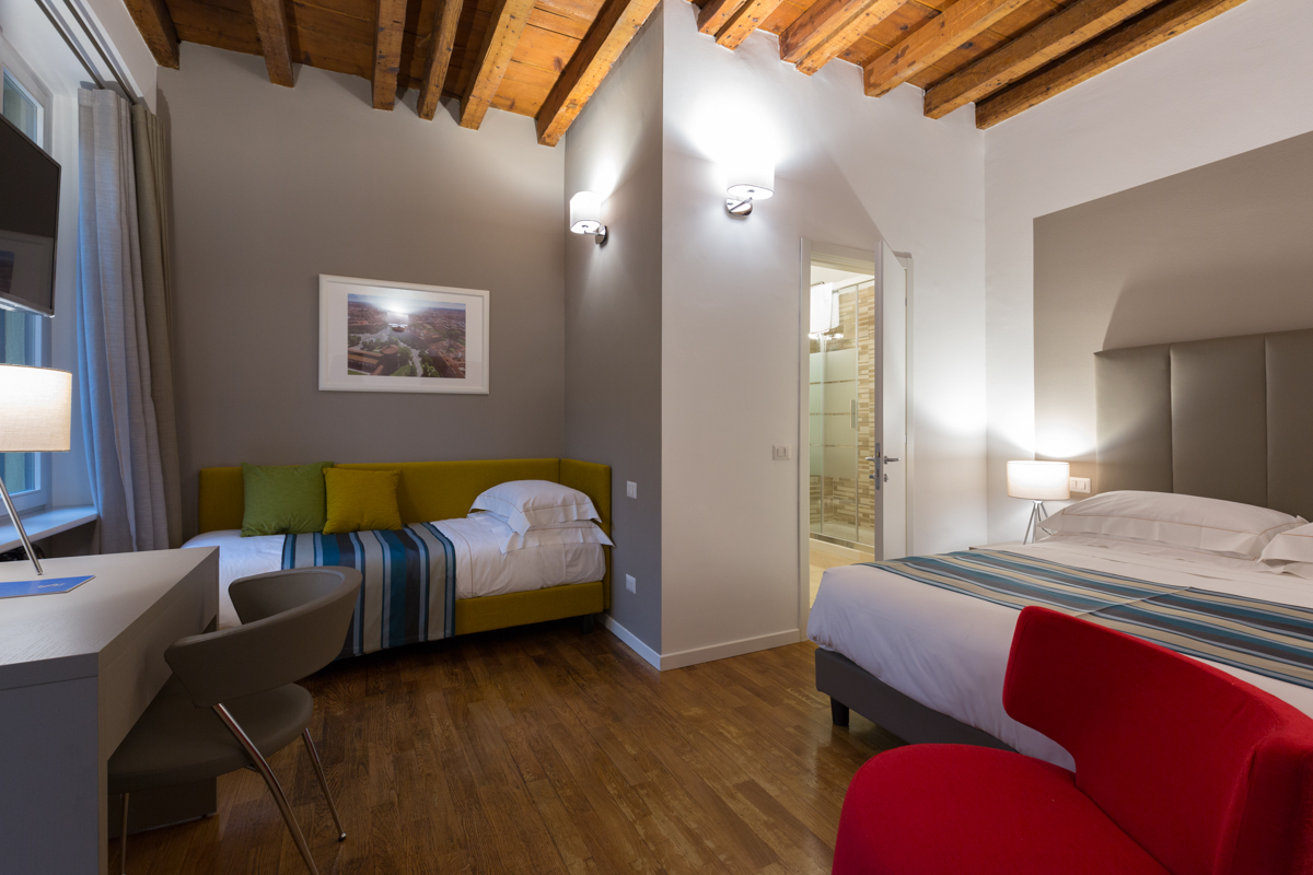 triple-bed-room-ai-suma-hotel-milano